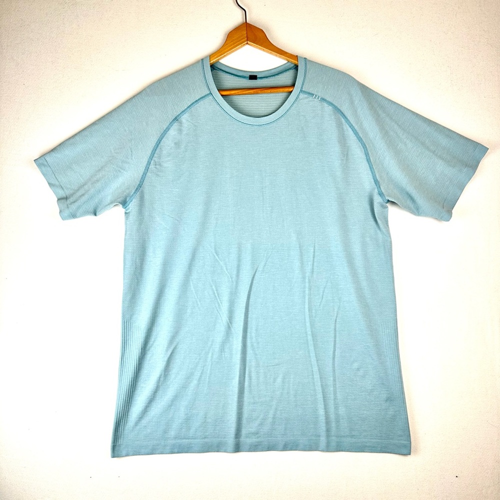 Lululemon Performance Tech Stretch T-Shirt Activewear Athleisure